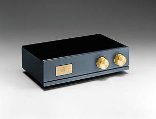 Air Tight ATH-2 Reference Stepup