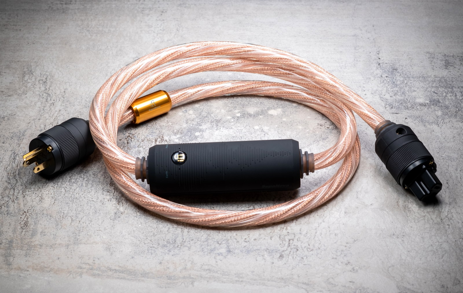 SilentPower SupaNova - Strömkabel med aktiv filtrering