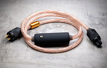 SilentPower SupaNova - Strömkabel med aktiv filtrering