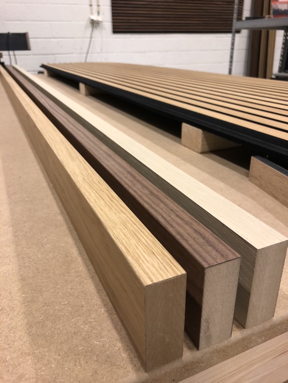Wood on Wall - Avslutningslister - 2