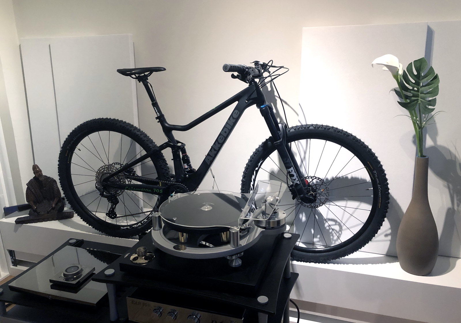 Akkebike - Lájsovárre 705  (såld) - 3