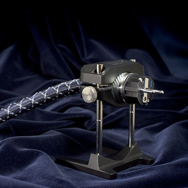 Furutech NCF Booster - 2