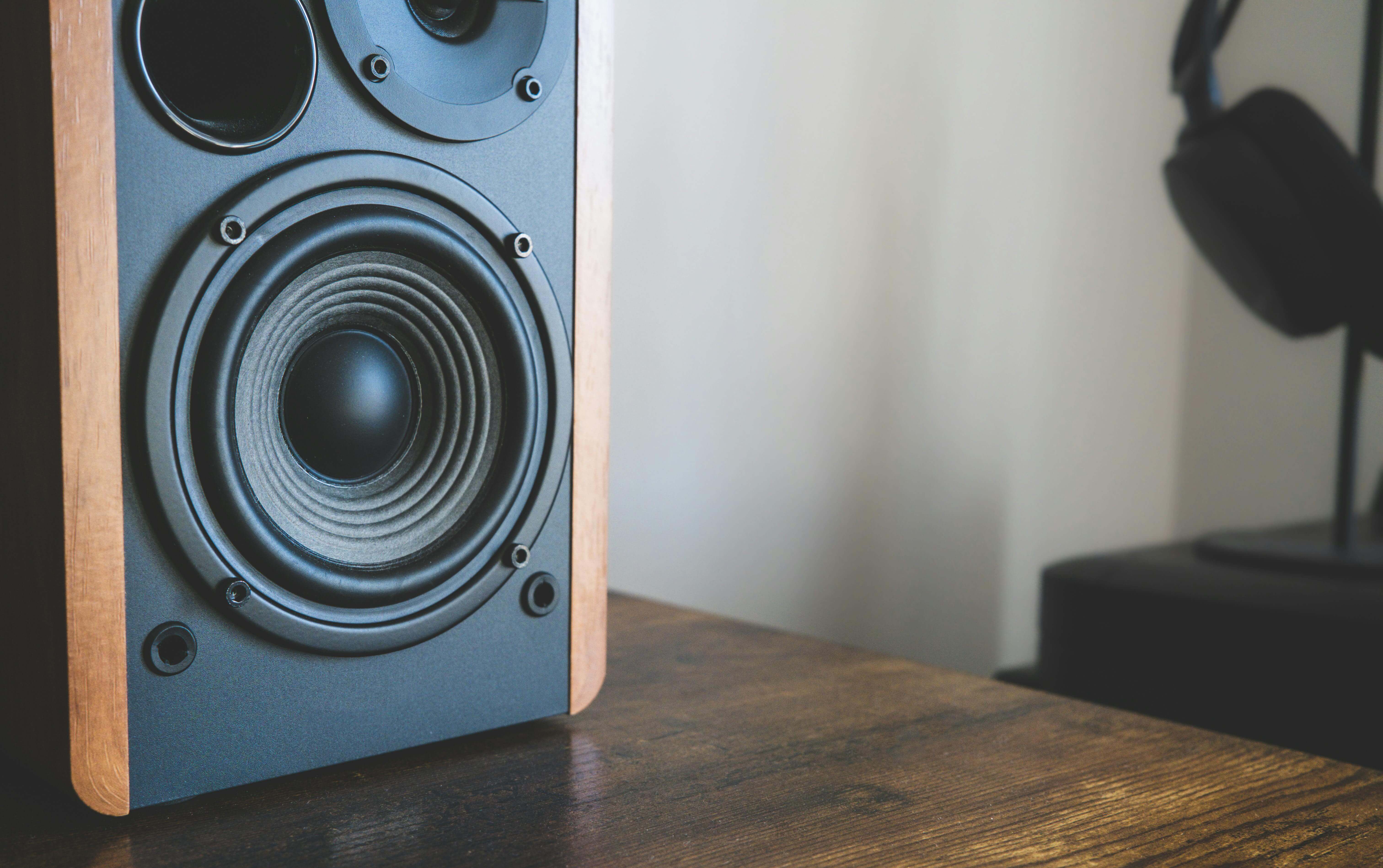 Hifi-produkter och ljudsystem från Akkelis Audio – din expert på högkvalitativ hifi i Sverige.