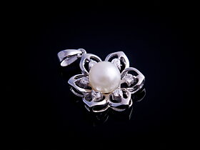 Hänge blomma i sterling silver