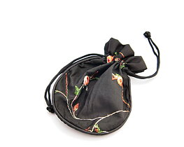 Presentpåse med broderi