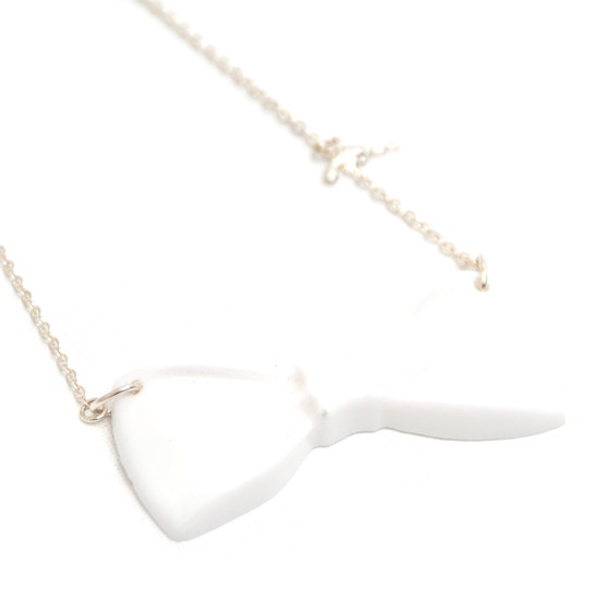 Necklace Bow (white) - 2