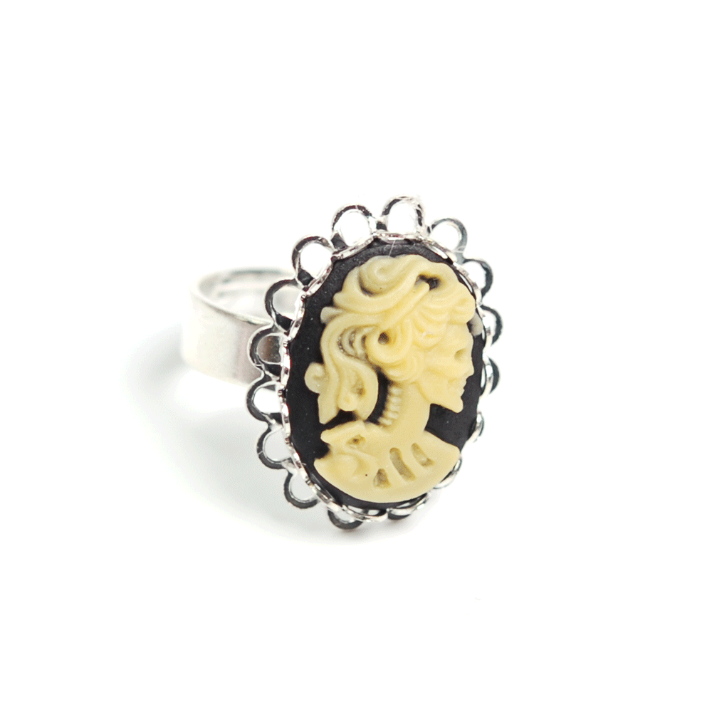 Ring Sweet Skull Cameo (silver/offwhite)