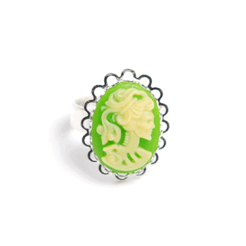 Ring Sweet Skull Cameo (silver/grön)