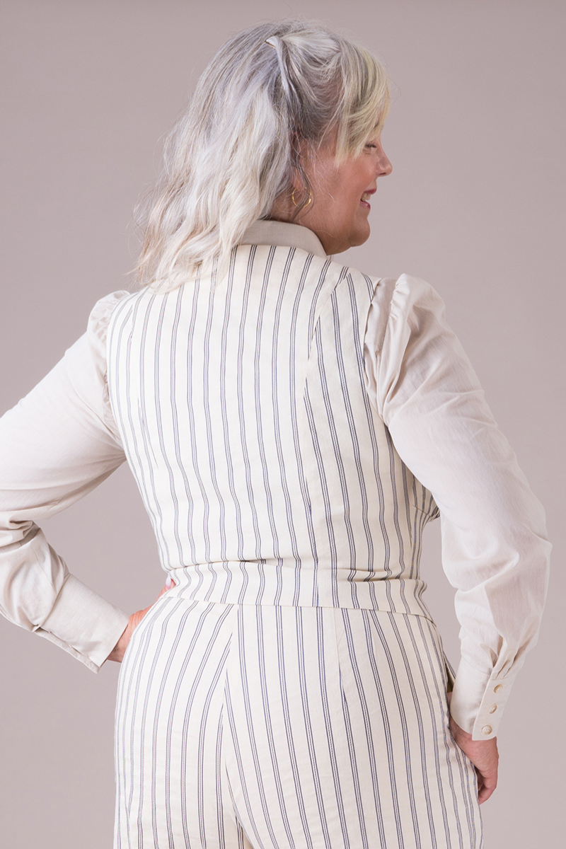 The Gentlewoman Waistcoat Ivoryblue Stripe Emmy Design 4296