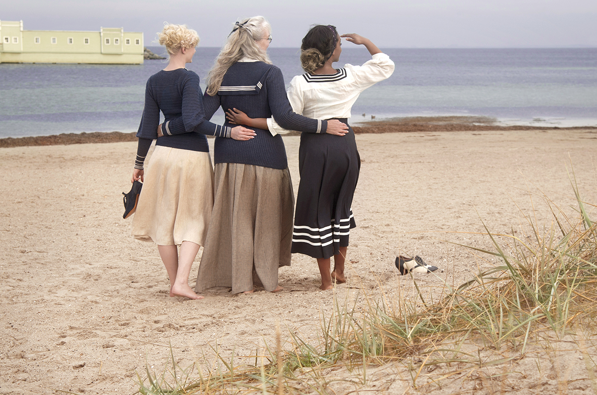 1_emmy design_Edwardian beach wear_Skagen painting_wool_linen_Vintage sailor style
