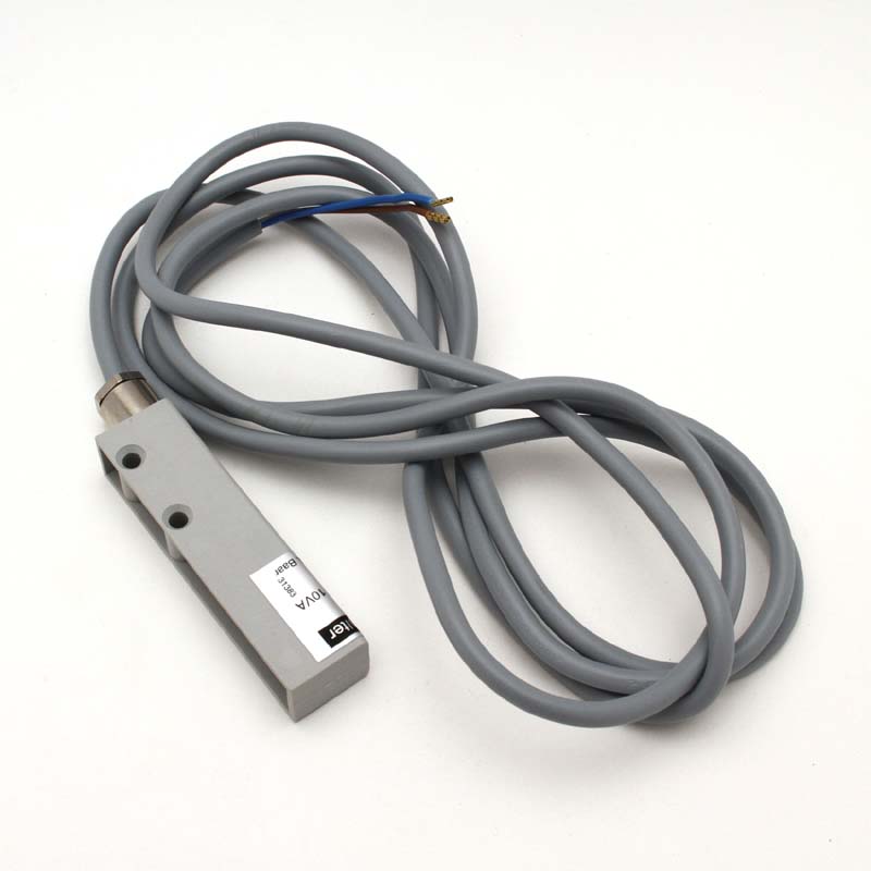 Magnetic switch 80 mm / 2 m cable (BM-mincer+saws)