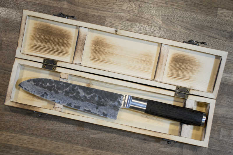 Kockkniv Kuro Santoku, 18 cm - 2