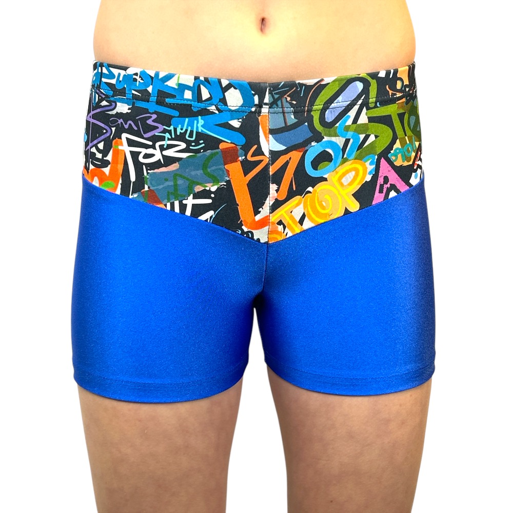 Showstore - Hotpants med längre ben V-linning i GraFitti