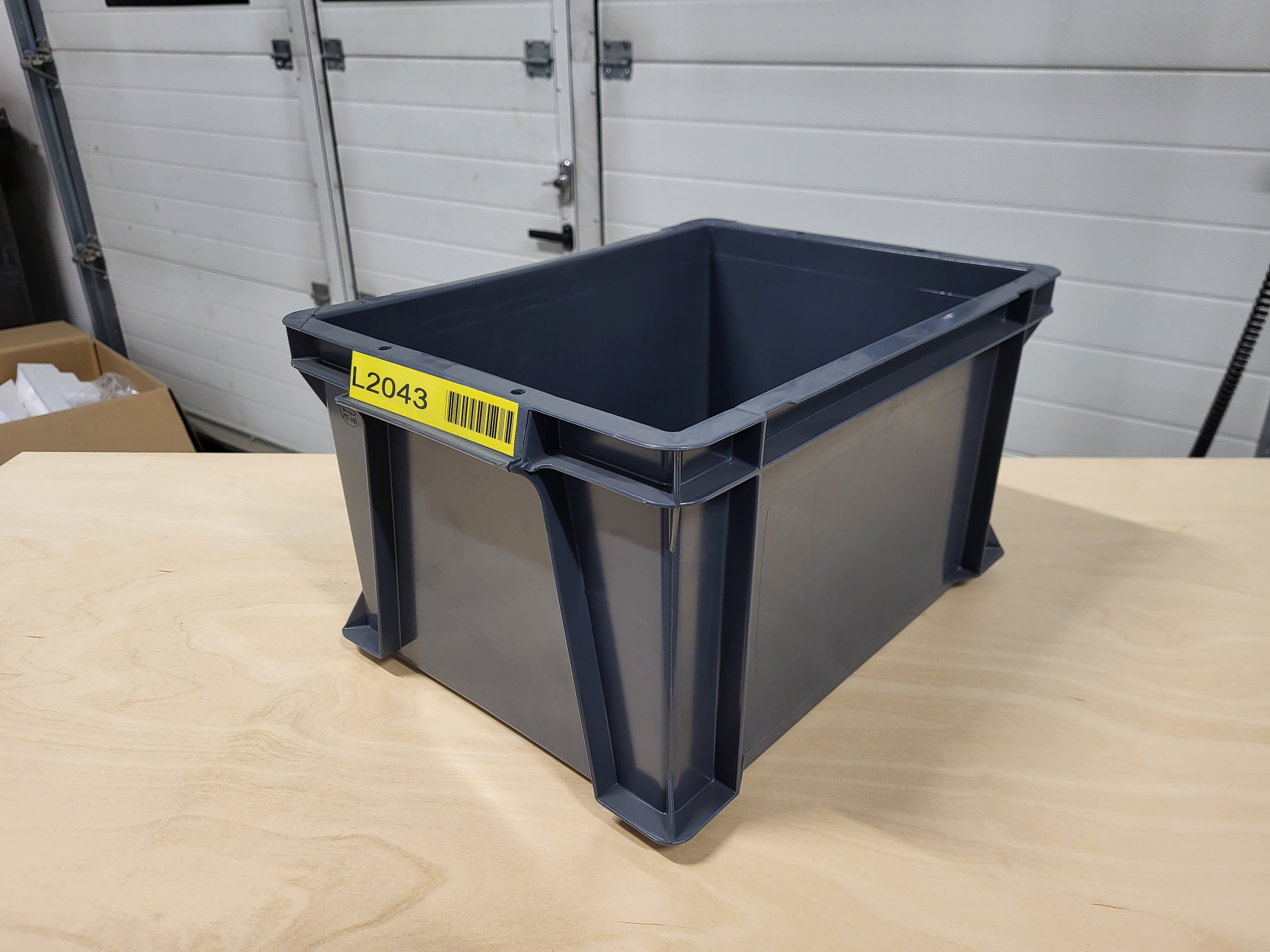 Arca Systems Plastlådor