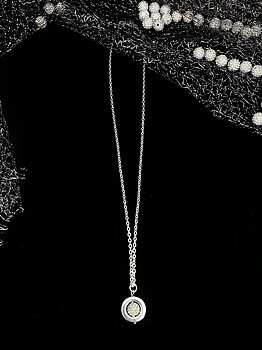 Necklace  silverchain Hematite  Swarovski Crystals 45-48cm 