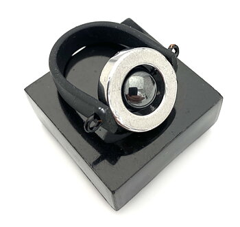 Lisa Ring Hematite grey & silver