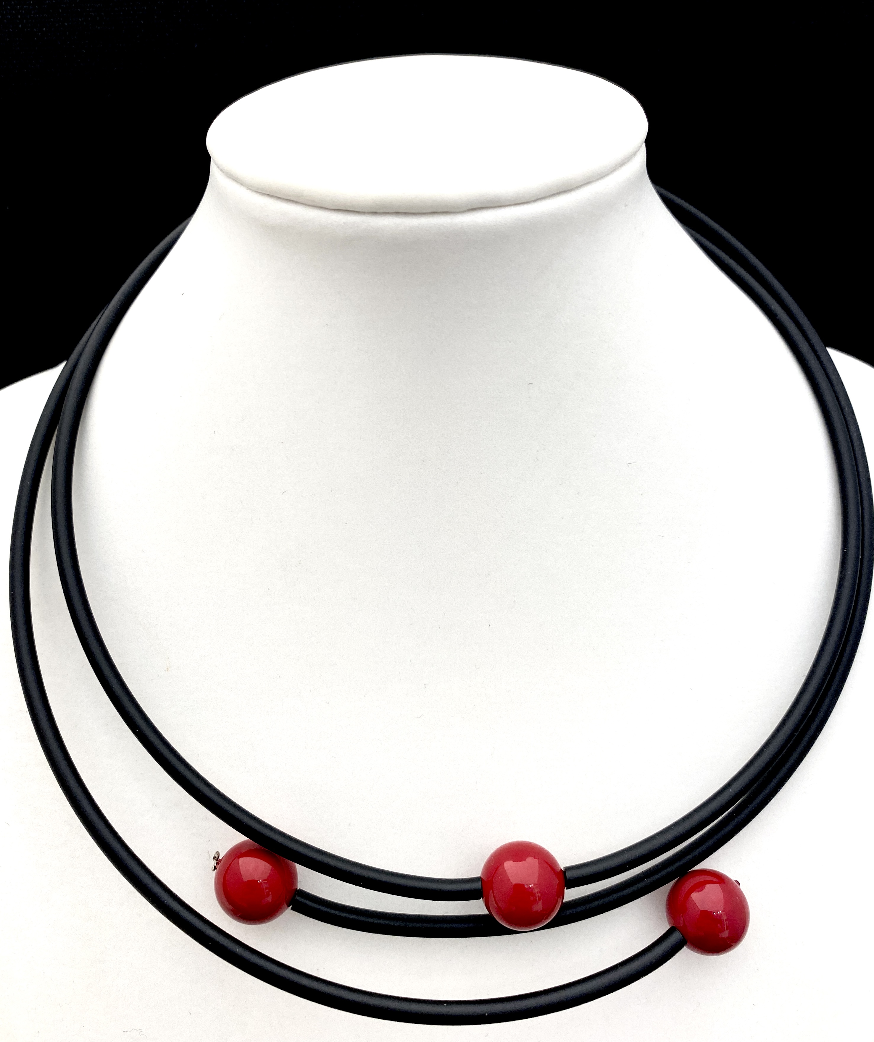 Mimmi Necklace  red