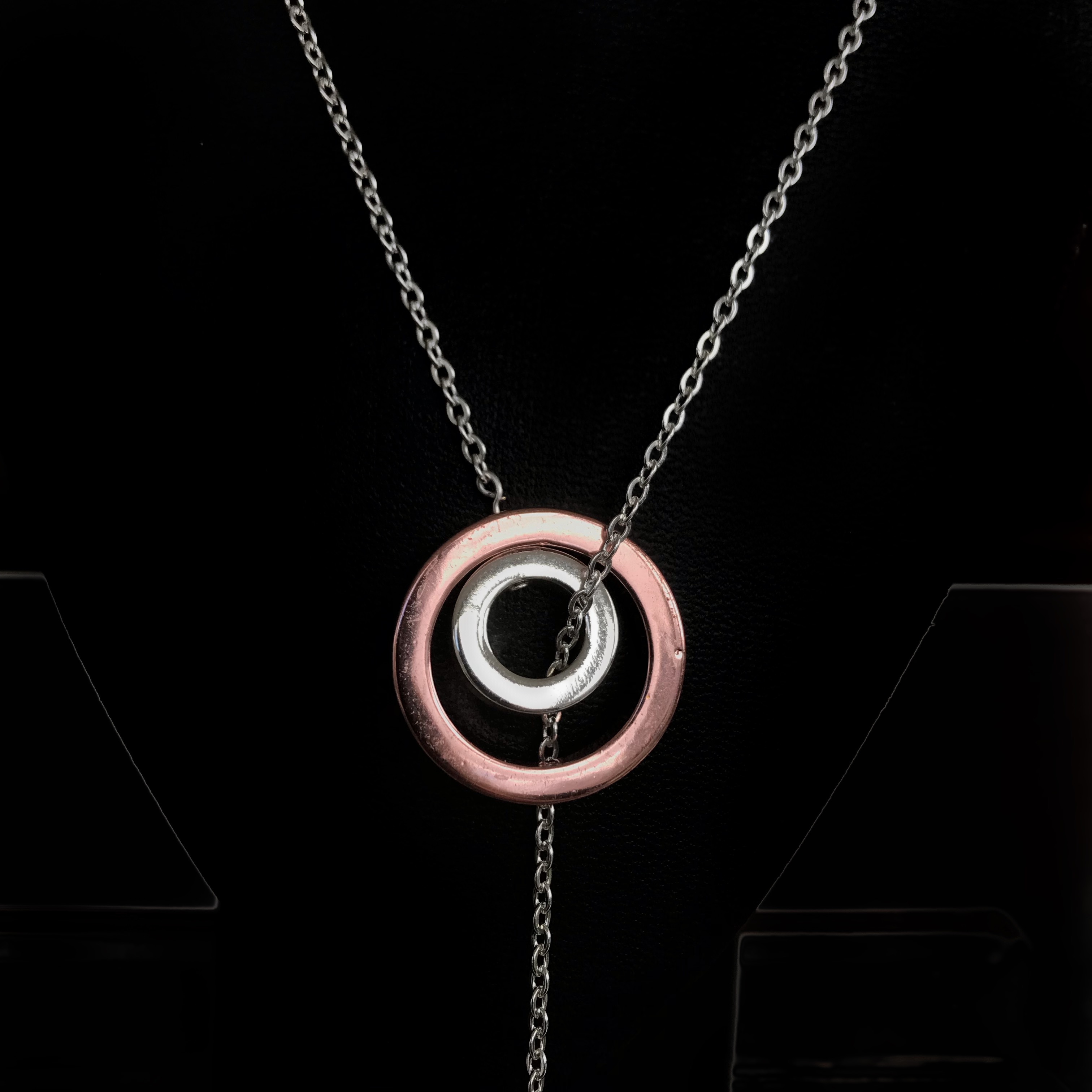 Necklace Lena  Rosegold Hematite silver chain  - 2