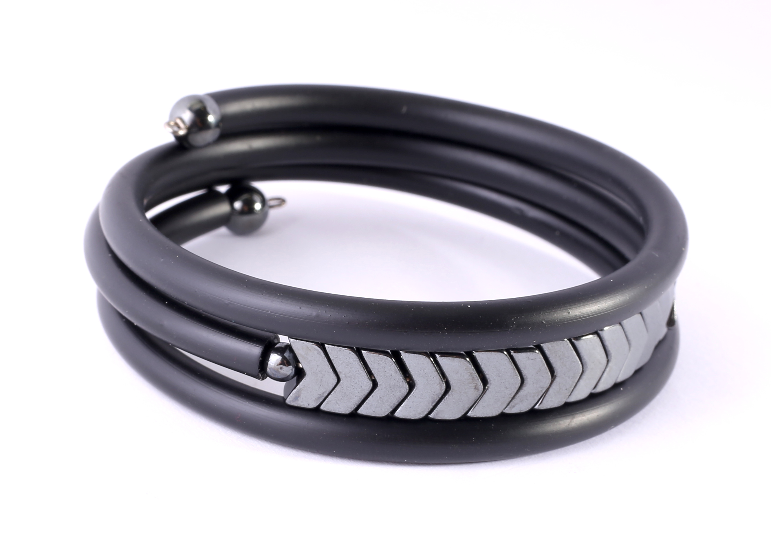 BraceletHematite black rubber 3 rows - 2