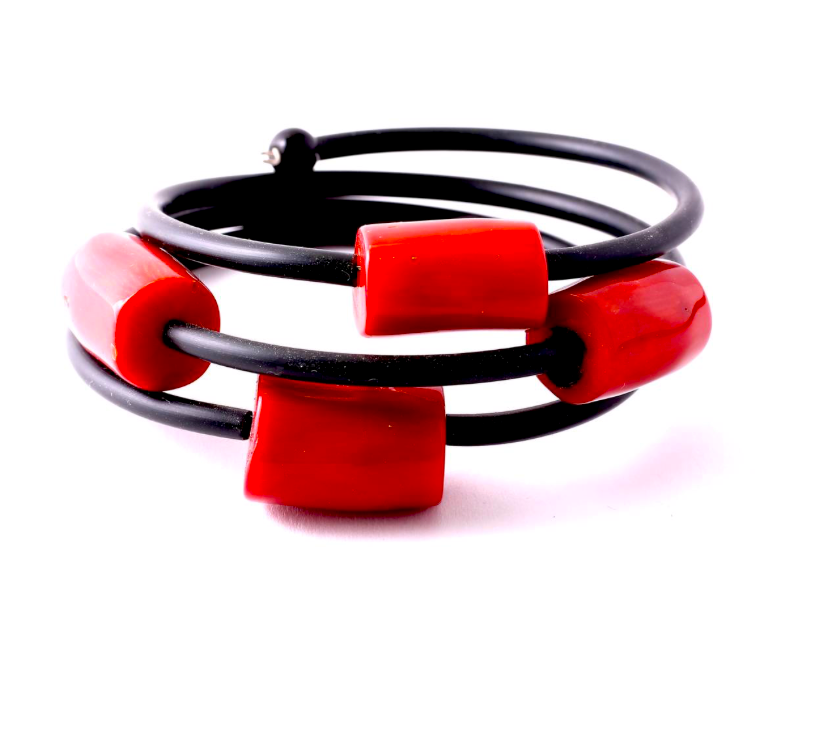Set Necklace and braceletd red corals and black rubber - 2