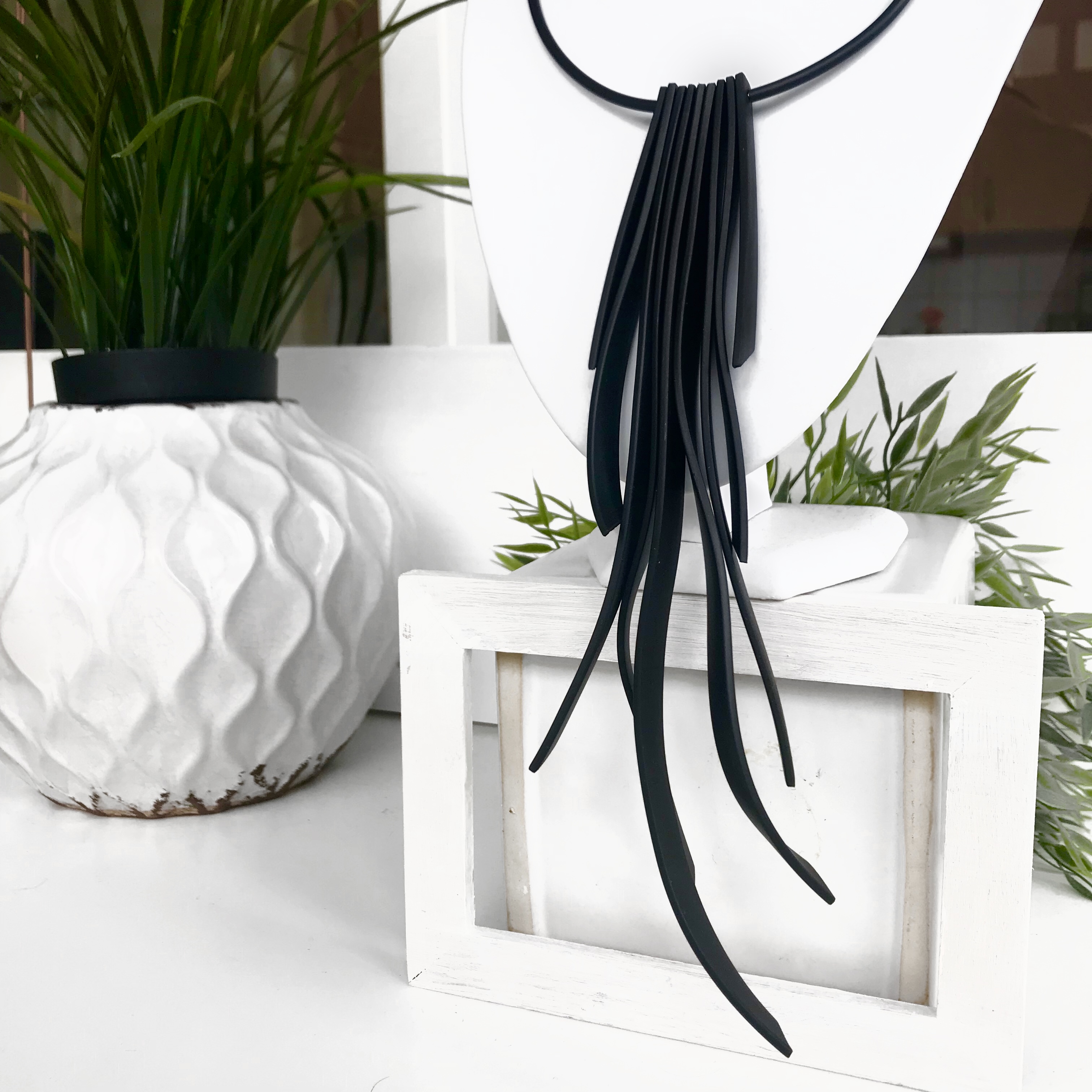 Necklace Lydia Black rubber  - 2