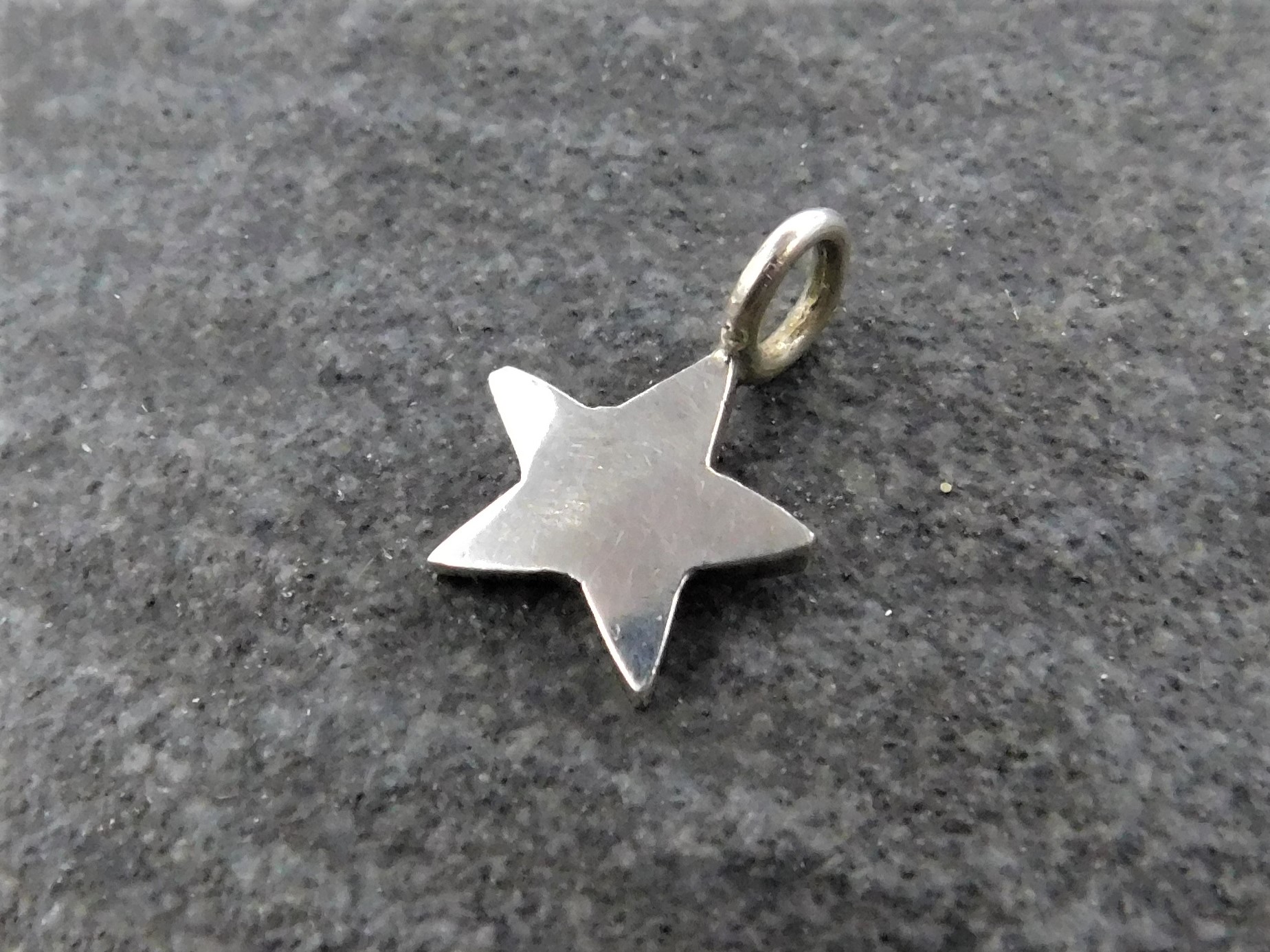 Hänge Älskad stjärna 9 mm silver  - 3