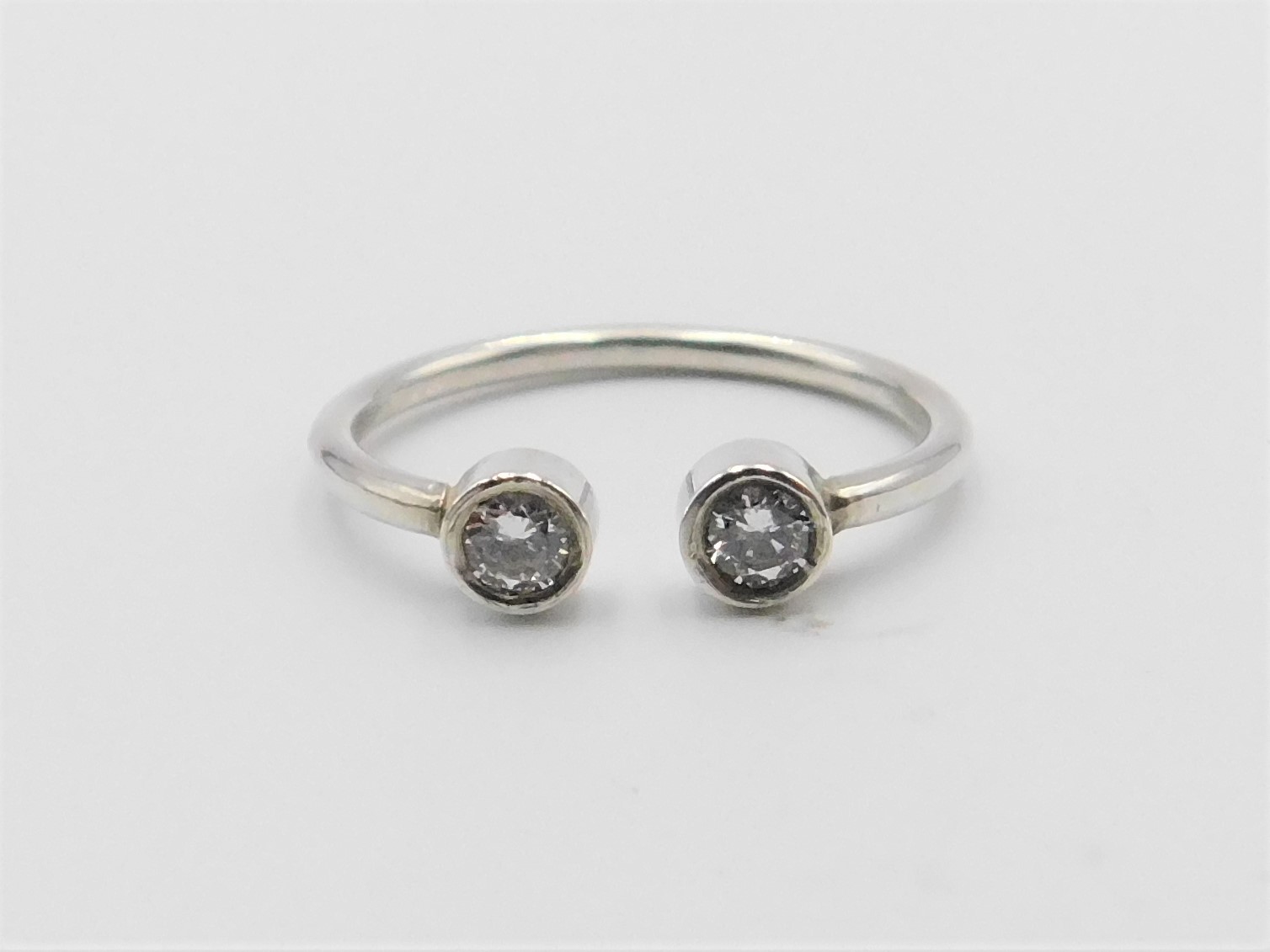 Ring Isa handgjord guld 18 karat  - 3