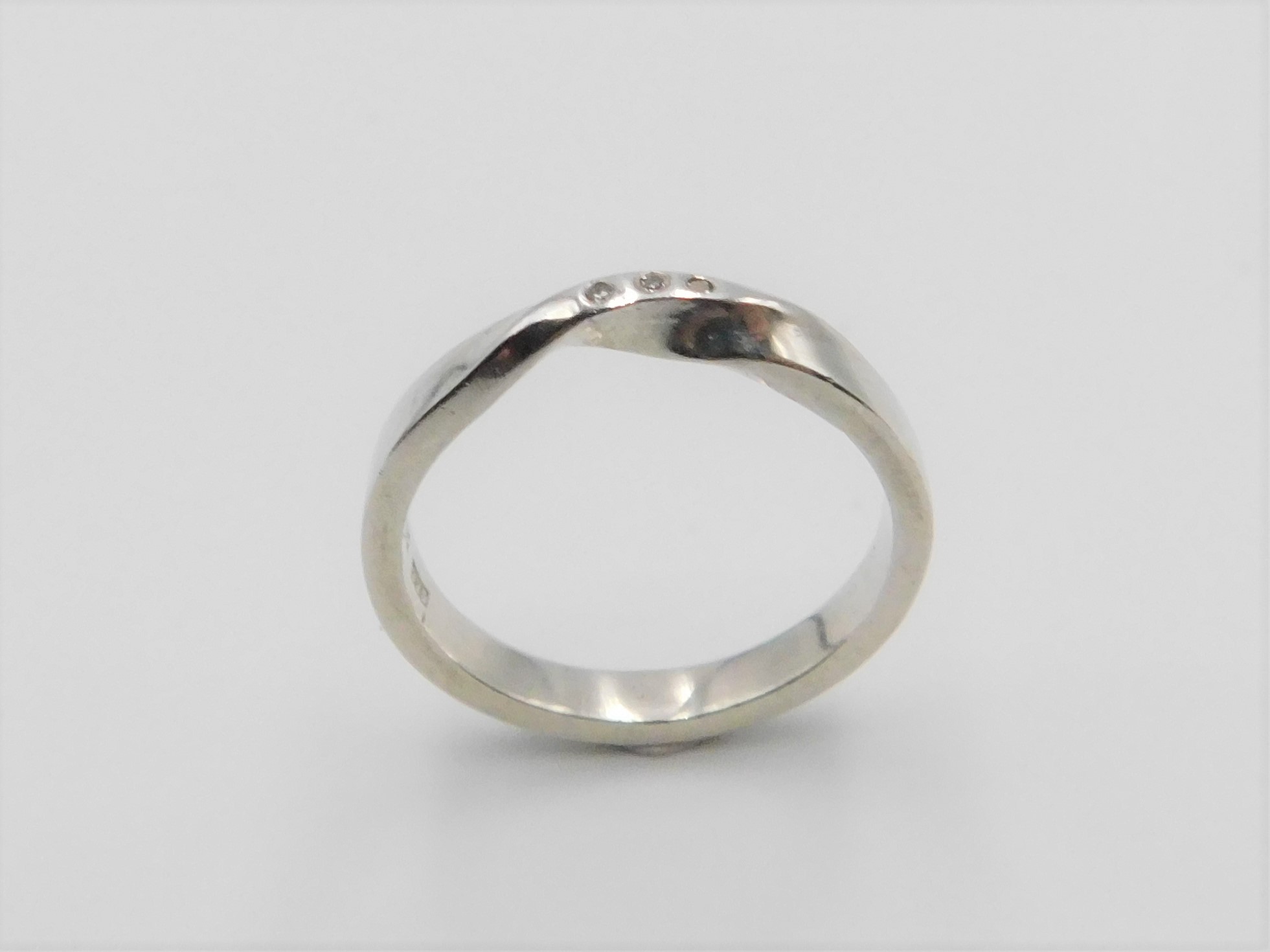 Ring Hazel 2,7 mm handgjord diamanter guld 18 karat  - 3