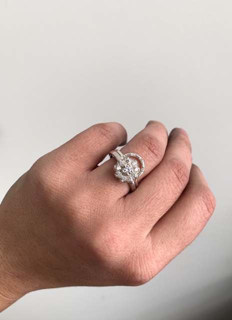Ring Jasmin handgjord diamanter 5x0,005 ct guld 18 karat 