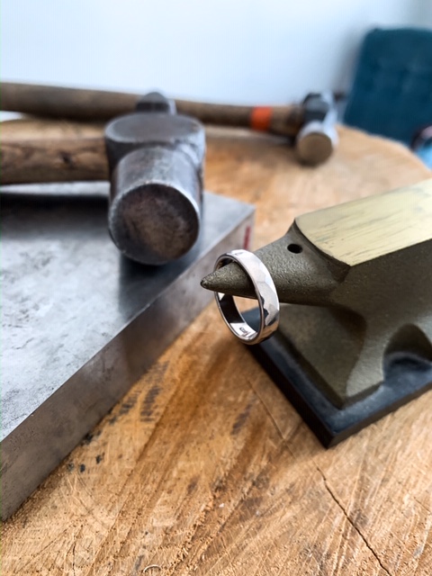 Ring PerFectlyFine handgjord yta vitguld 18 karat - 3
