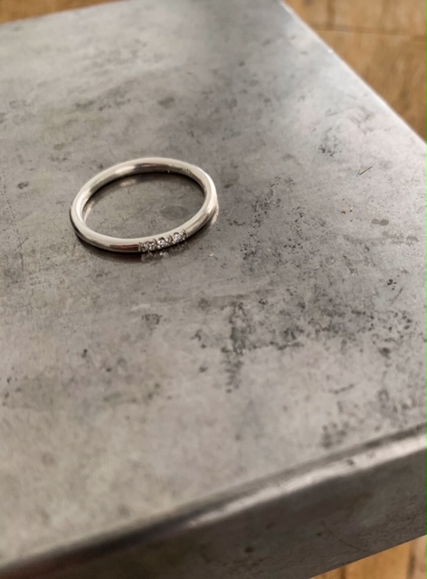 Ring Li handgjord guld 18 karat 