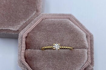 Ring Emelie handgjord guld diamant 0,15 ct