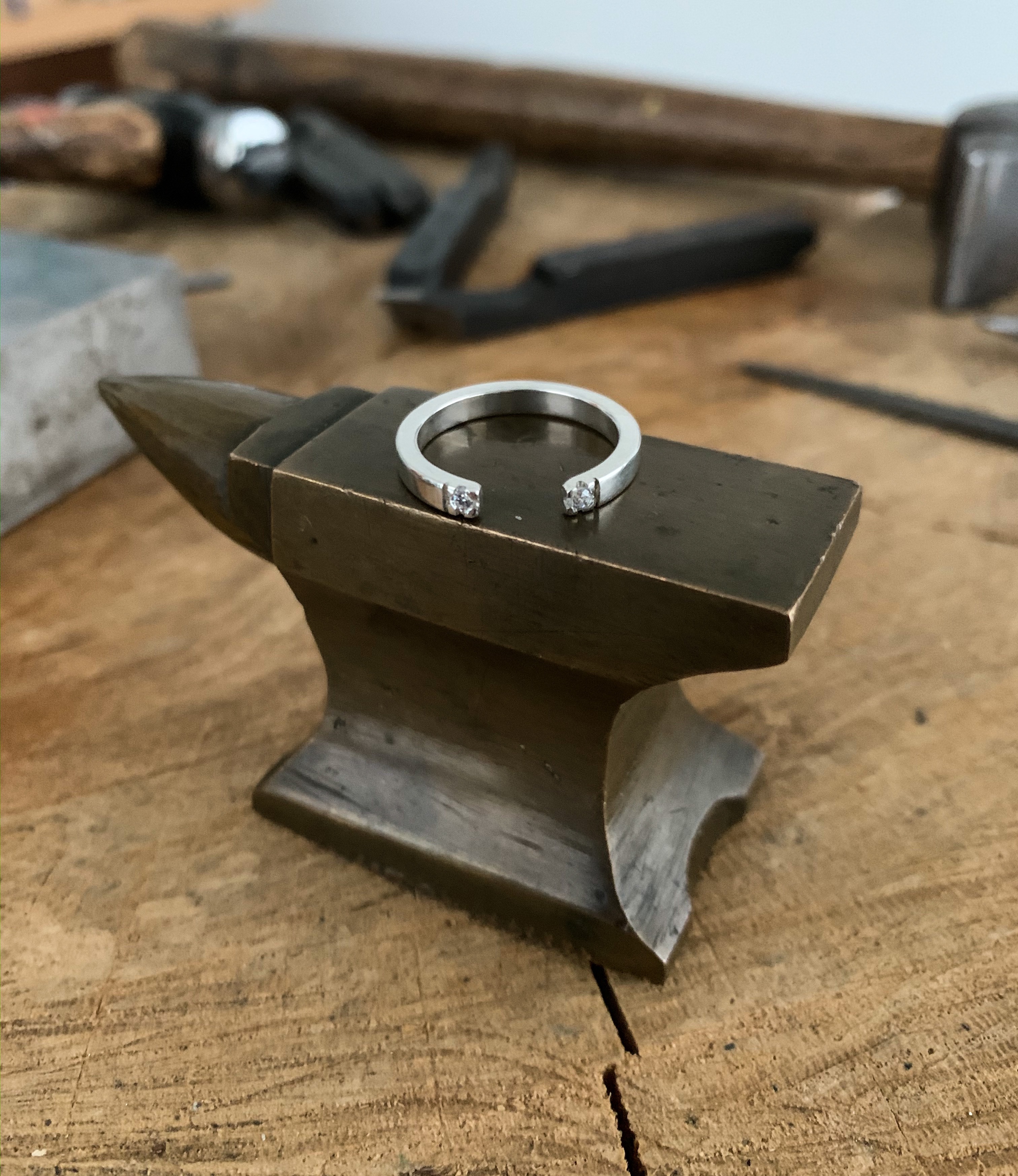 Ring Poppy handgjord guld 18 karat