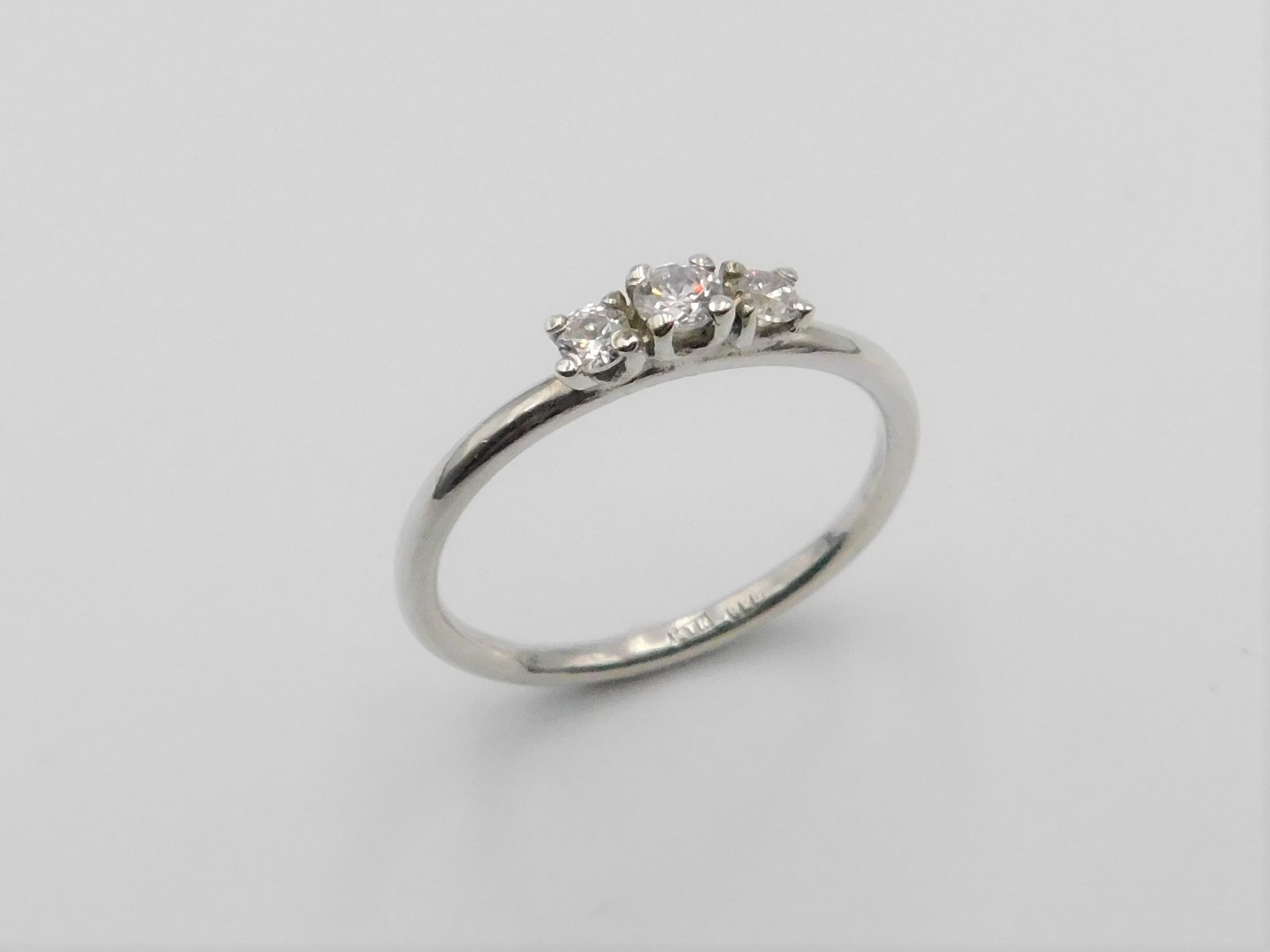 Ring Julie handgjord guld 18 karat 
