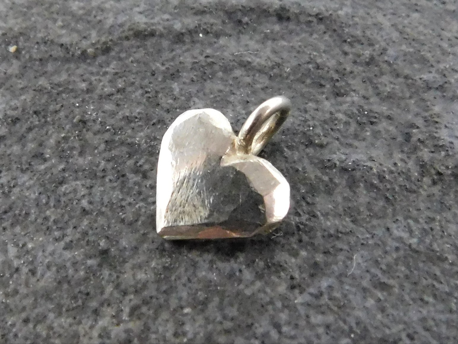 Hänge Älskad hjärta 9 mm silver  - 3