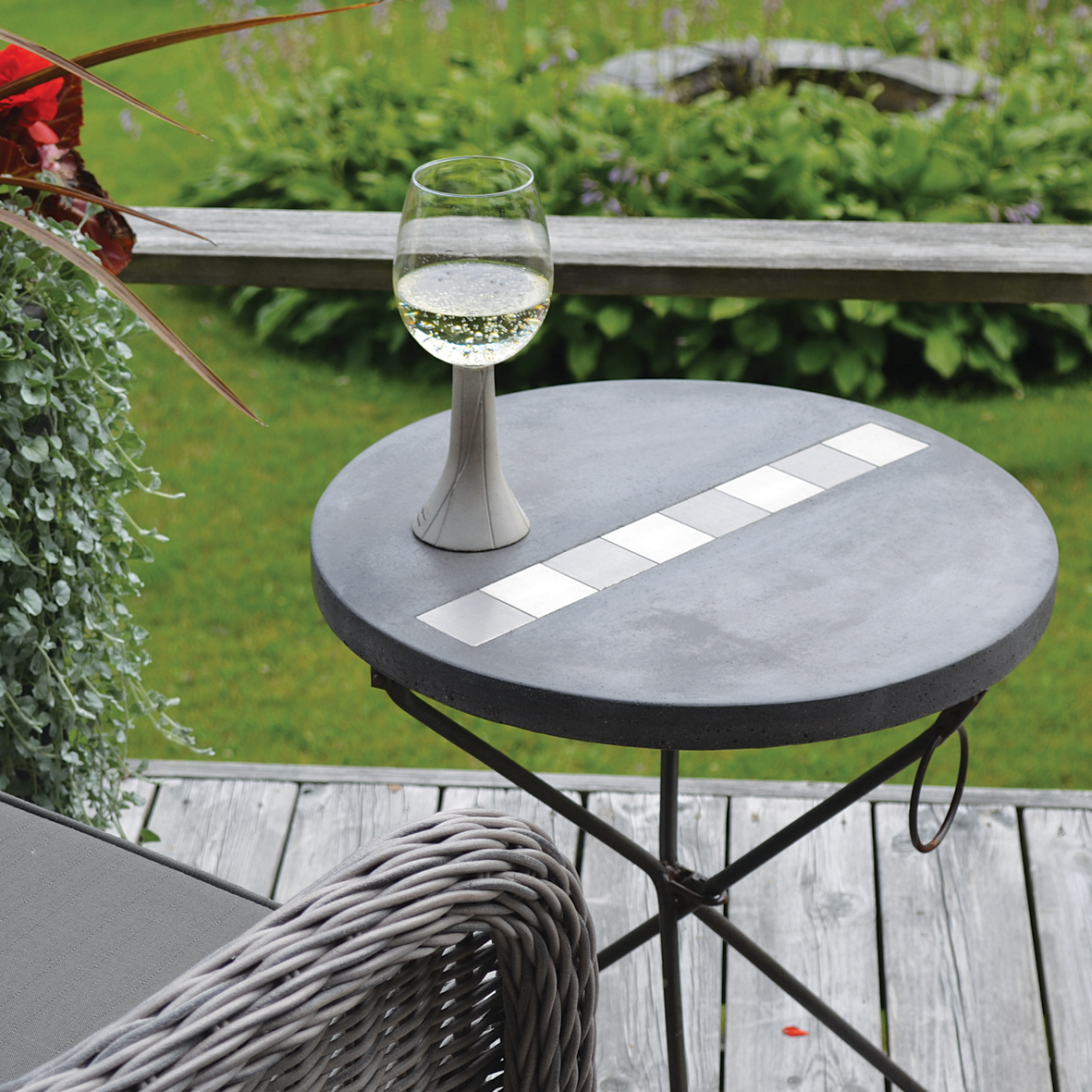 TABLE STAND - 2