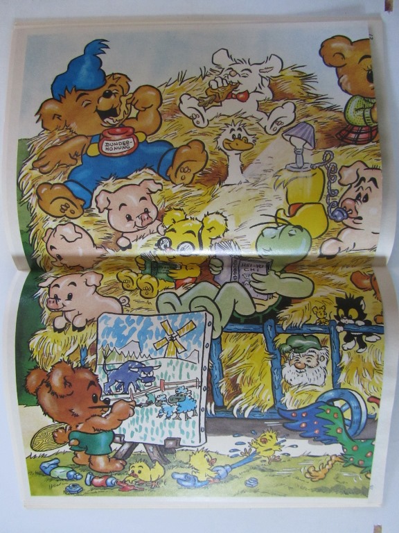 Bamse 1989 07 med affisch - 2