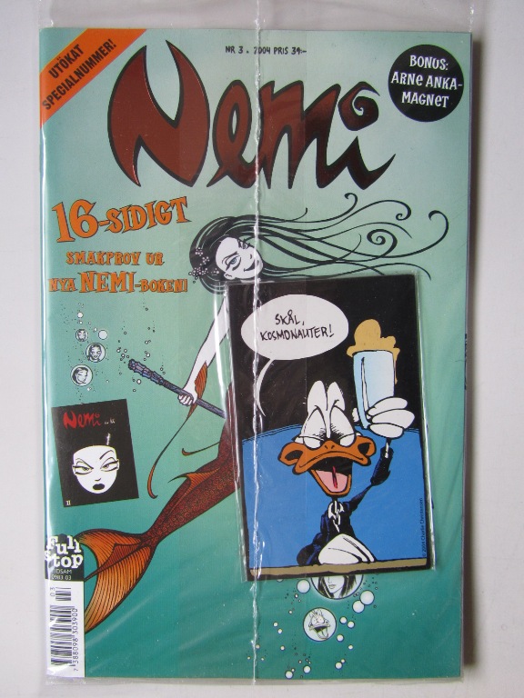 Nemi 2004 03 med kylskåpsmagnet