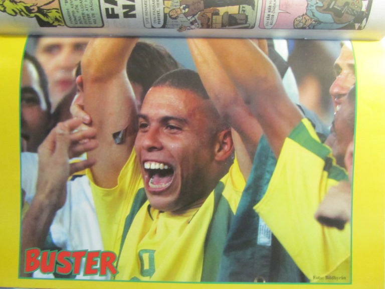 Buster 2002 06 - 3