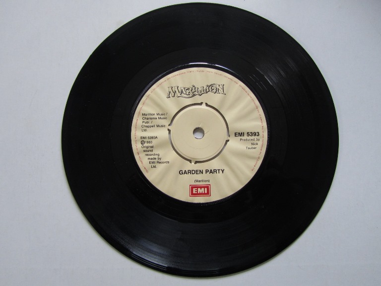 Marillion Garden Party / Margaret (live) 7" singel - 3