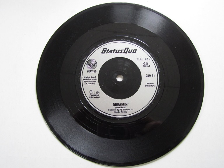 Status Quo Dreamin' / Long-Legged Girls 7" singel - 3