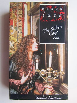 The Silken Cage av Sophie Danson