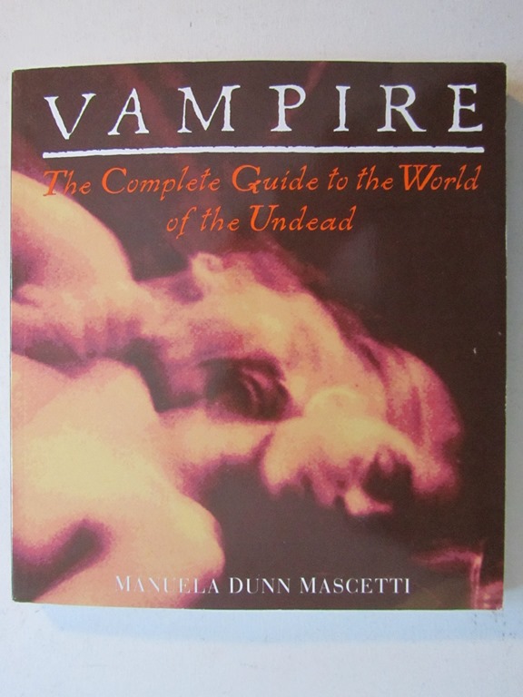 Vampire Complete Guide to the World of the Undead