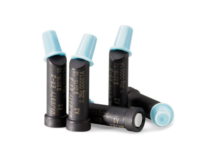 CLEARFIL MAJESTY ES-2 PLT A3D