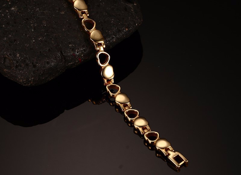 Magnetarmband "Hearts" i rostfritt stål med 18K Guldplätering - 3