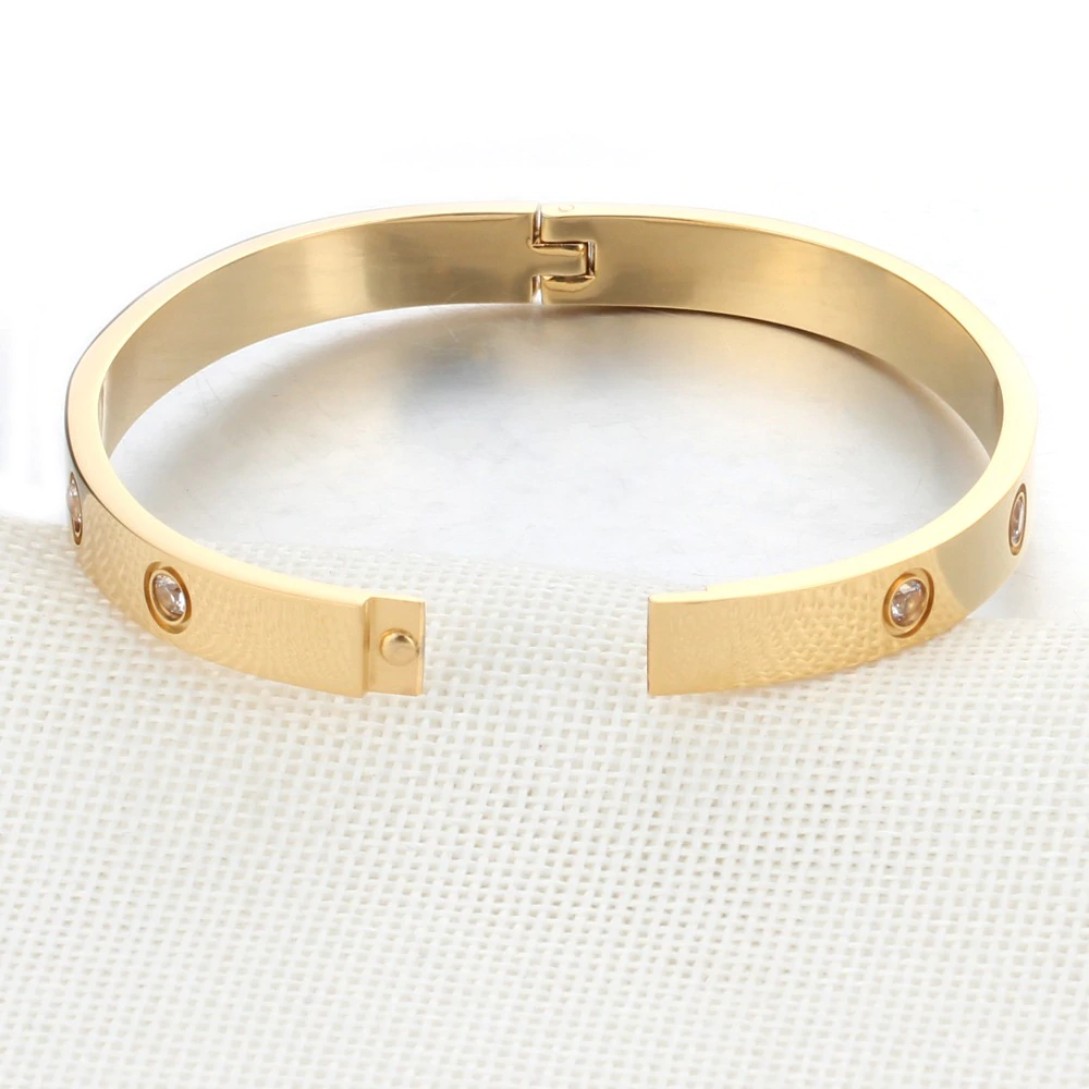 Armband med kristaller och i 18K  Guldplätering - 2:a sortering - 3