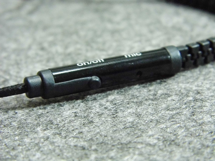 Zipper in ear-lurar - 8