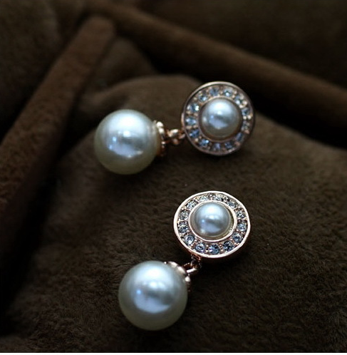 Örhängen "White Pearl" med Austrian Crystal och i 18 K Guldplätering - 4