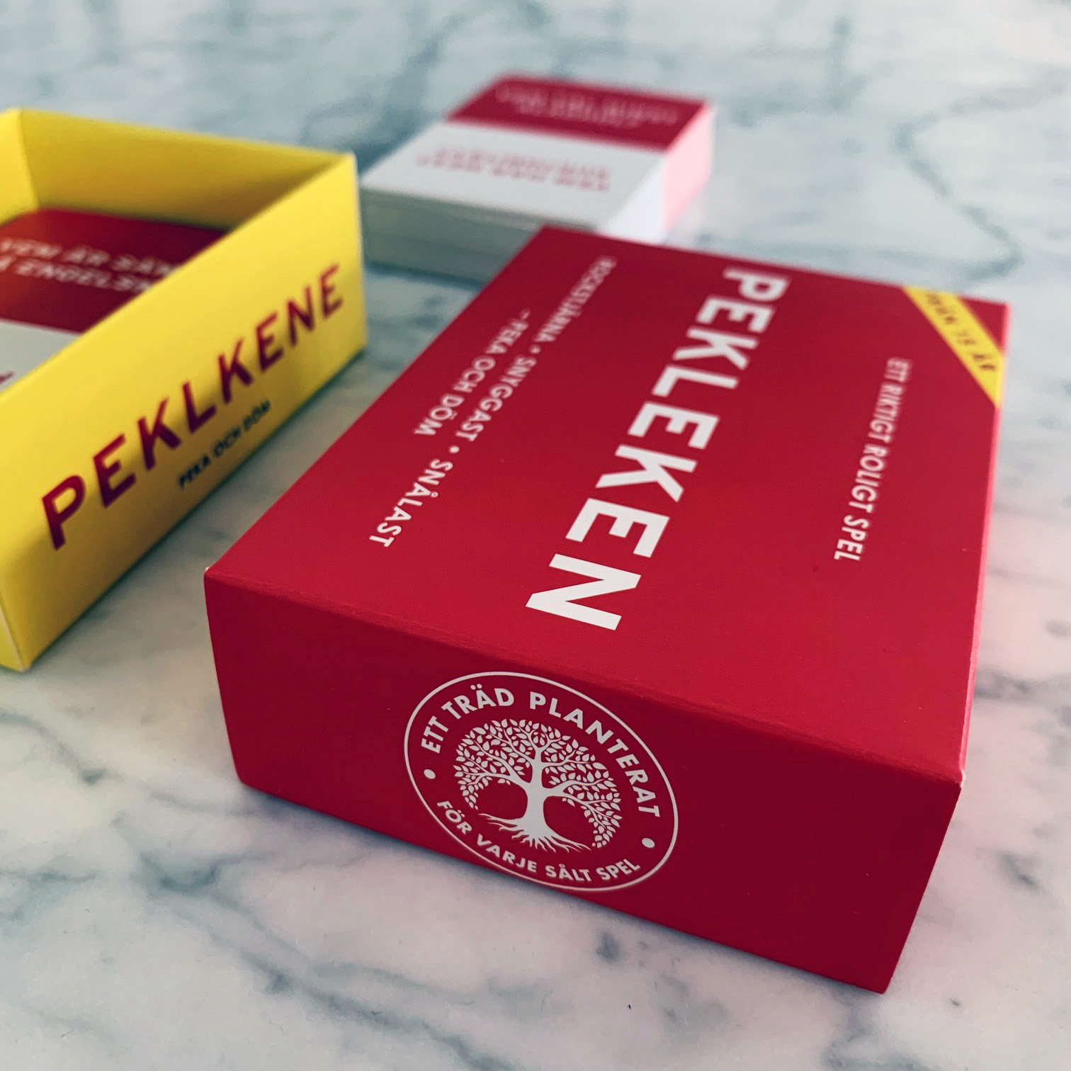 Pekleken -Spel i liten bekväm ask - 3