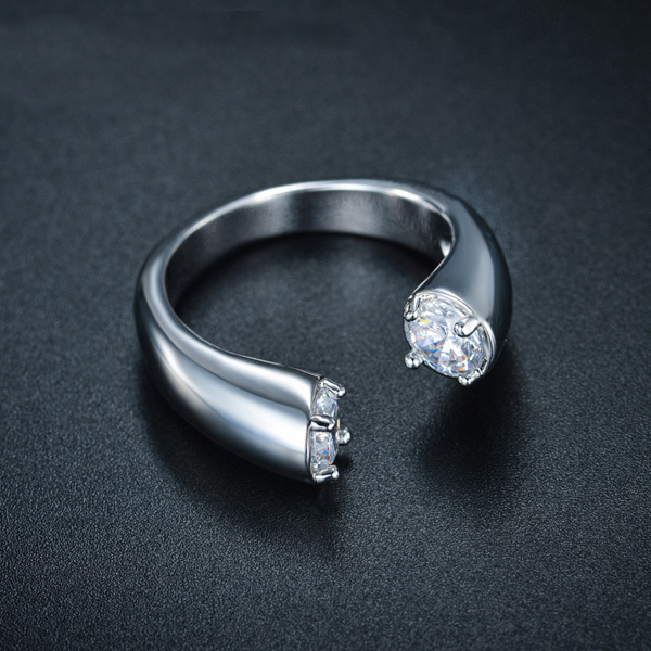 Ring med Cubic Zirconia och i Vit 18K Guldplätering - 4